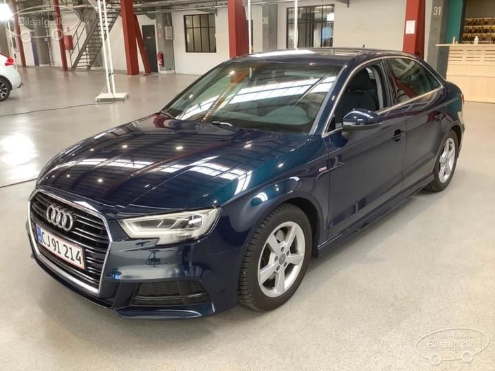 AUDI A3 SALOON 2019 wauzzz8v2ka100452