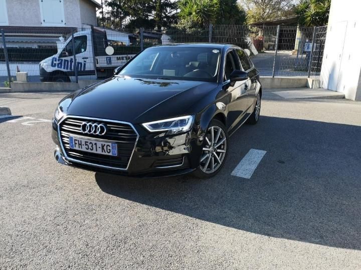 AUDI A3 SPORTBACK 2019 wauzzz8v2ka114786