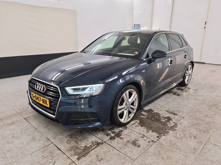 AUDI A3 SPORTBACK 2019 wauzzz8v2la022577