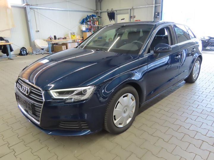 AUDI A3 2019 wauzzz8v2la025835