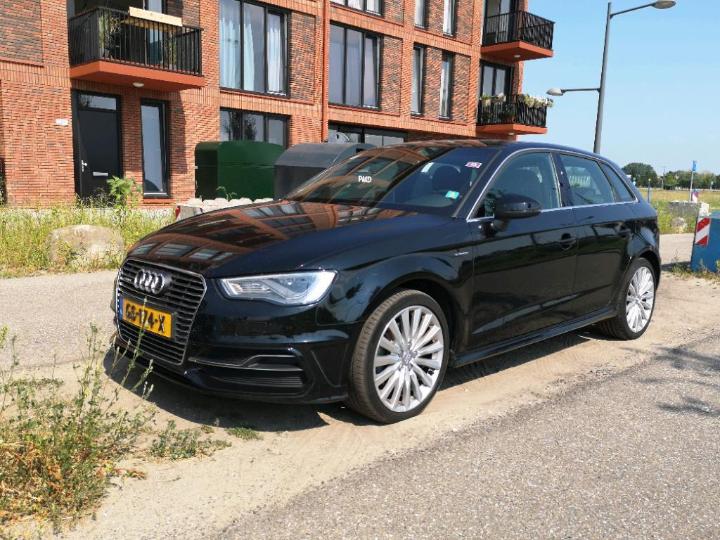 AUDI A3 SPORTBACK 2015 wauzzz8v3fa164702