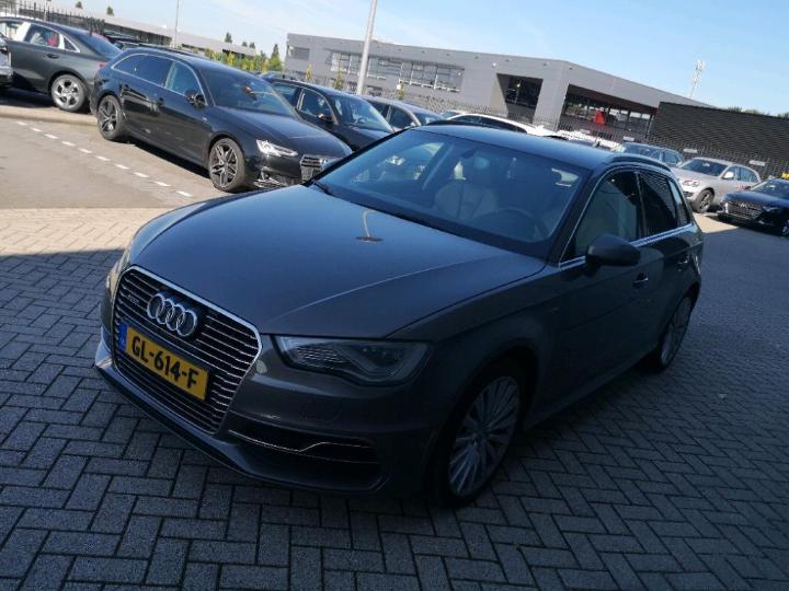 AUDI A3 SPORTBACK 2015 wauzzz8v3fa181242