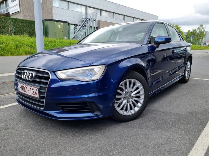 AUDI A3 BERLINE 2016 wauzzz8v3g1075486