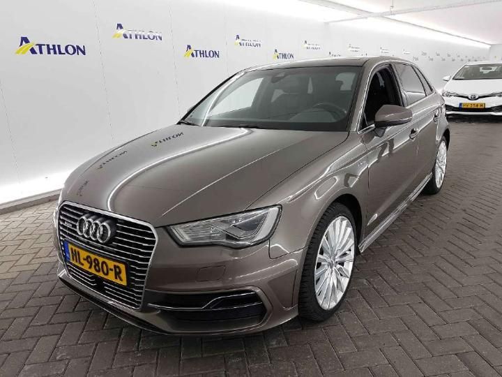 AUDI A3 SPORTBACK 2015 wauzzz8v3ga042651