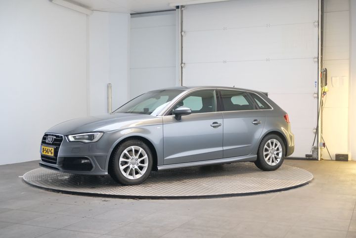 AUDI A3 SPORTBACK 2016 wauzzz8v3ga119261