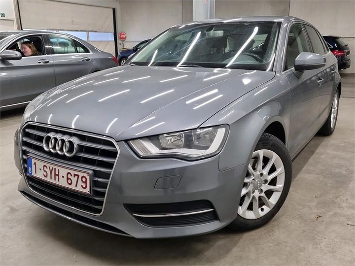 AUDI A3 SPORTBACK 2016 wauzzz8v3ga137193