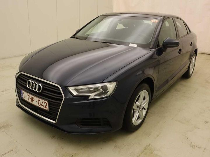 AUDI A3 2017 wauzzz8v3j1031480