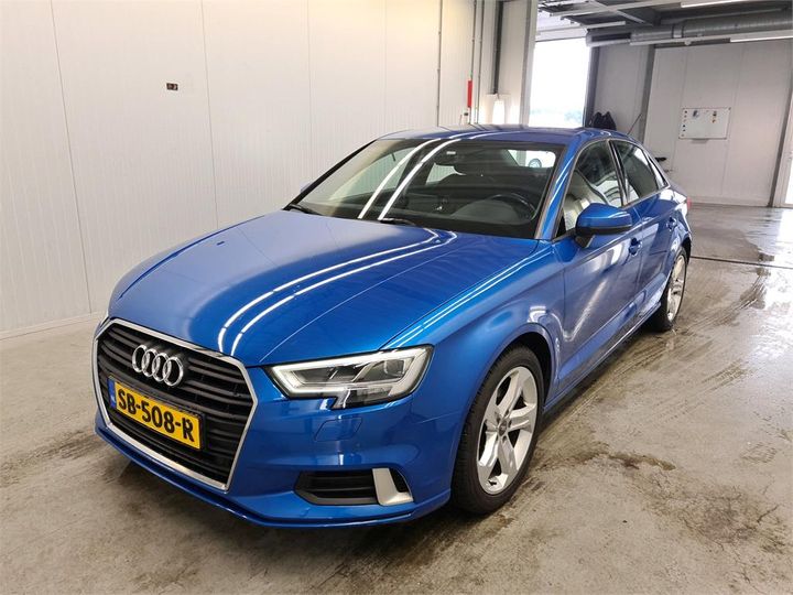 AUDI A3 2018 wauzzz8v3j1052863