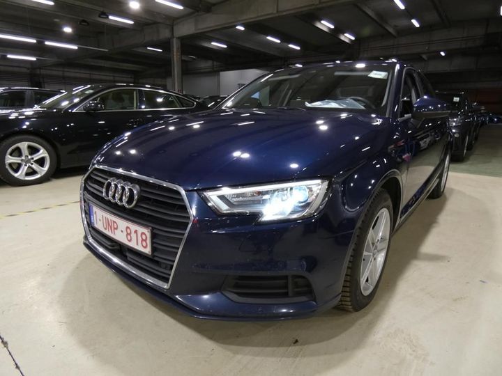 AUDI A3 SEDAN 2018 wauzzz8v3j1080517