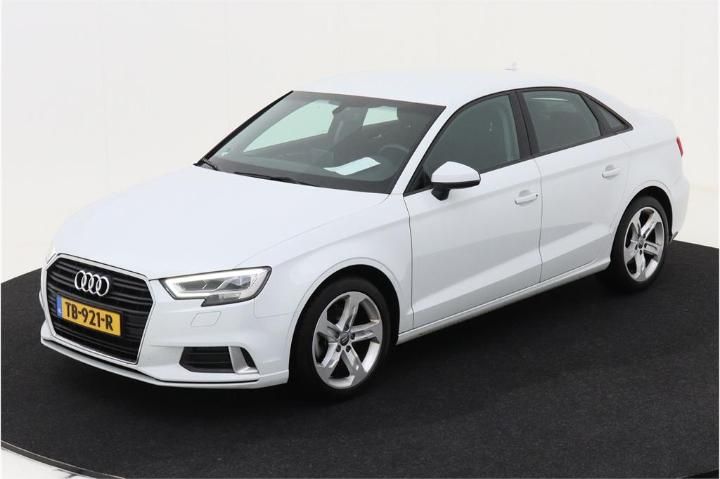 AUDI A3 LIMOUSINE 2018 wauzzz8v3j1083983