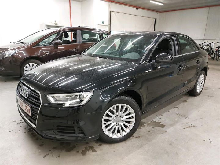 AUDI A3 BERLINE 2018 wauzzz8v3j1090965