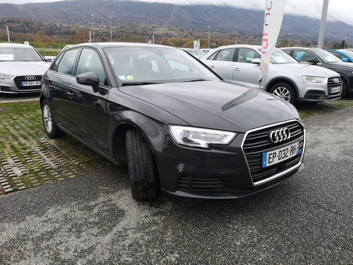 AUDI A3 SPORTBACK 2017 wauzzz8v3ja020401