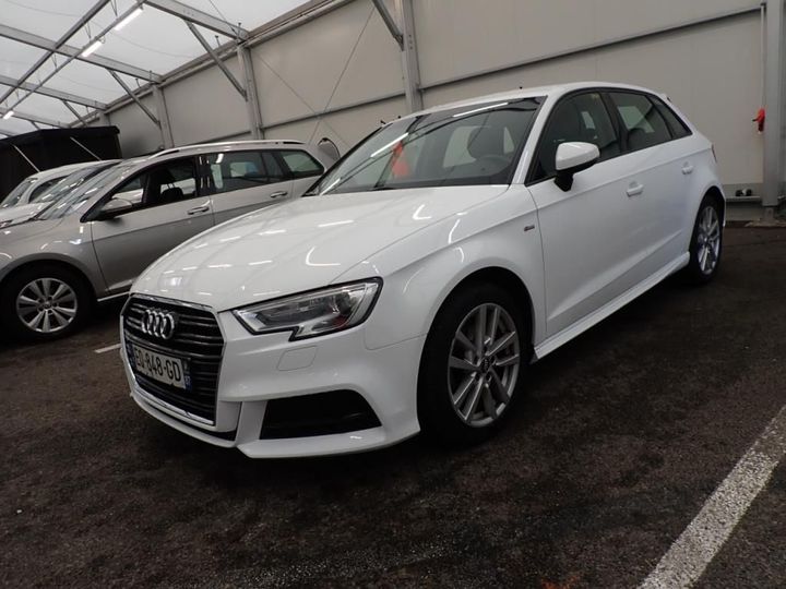 AUDI A3 SPORTBACK 2017 wauzzz8v3ja026666