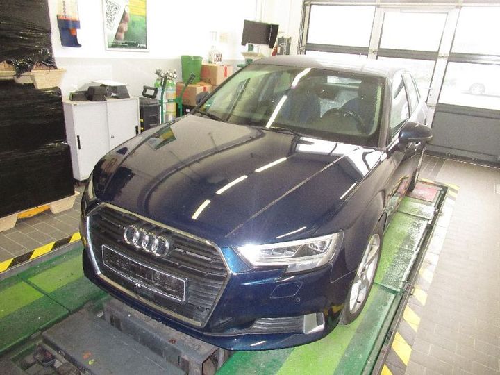 AUDI A3 SPORTBACK (8VF)(04.2016-&GT) 2017 wauzzz8v3ja035108