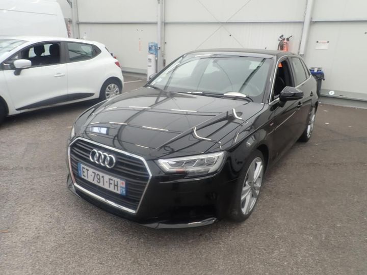 AUDI A3 SPORTBACK 2018 wauzzz8v3ja052216