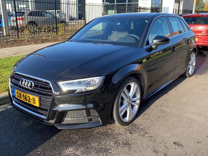 AUDI A3 SPORTBACK 2018 wauzzz8v3ja070764