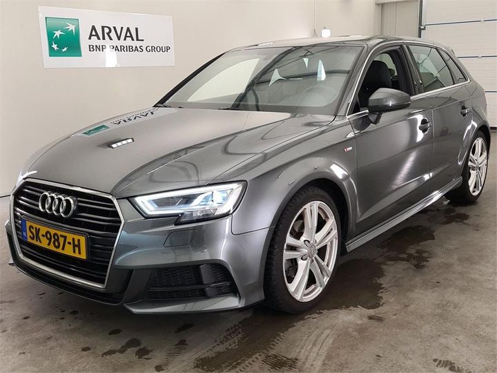 AUDI A3 2018 wauzzz8v3ja103018