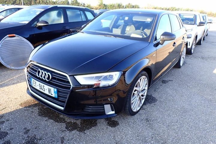 AUDI A3 SPORTBACK 2018 wauzzz8v3ja124662