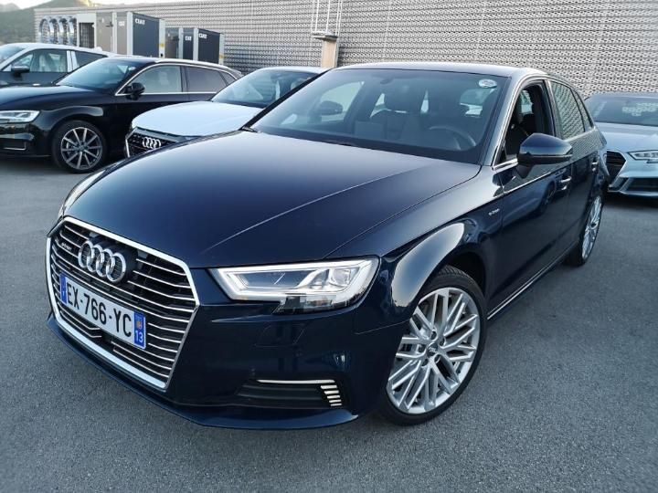 AUDI A3 SPORTBACK 2018 wauzzz8v3ja130168