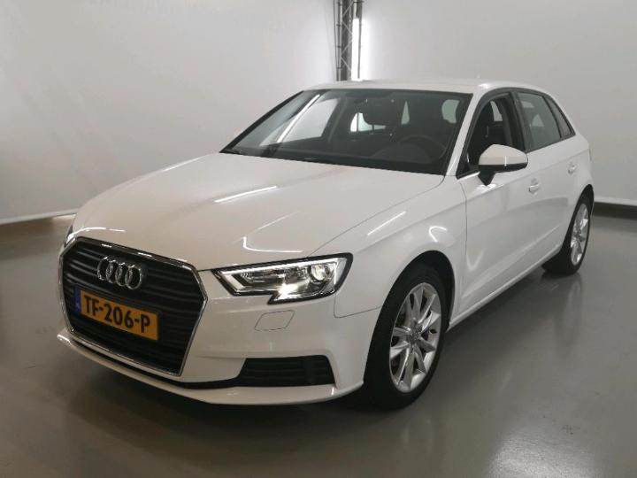 AUDI A3 SPORTBACK 2018 wauzzz8v3ja145205