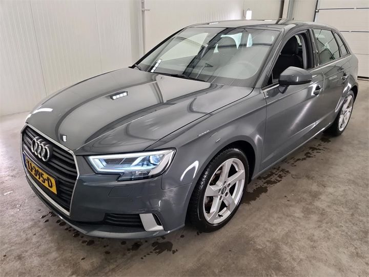 AUDI A3 2018 wauzzz8v3ja150534