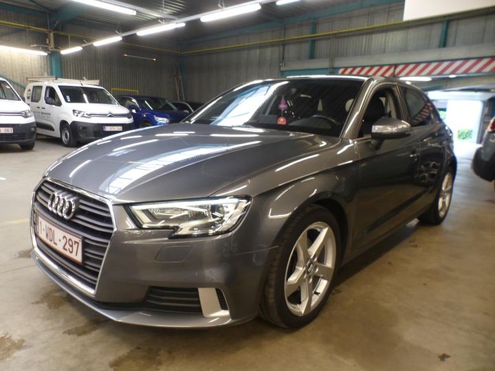 AUDI A3 SPORTBACK 2019 wauzzz8v3ka031741