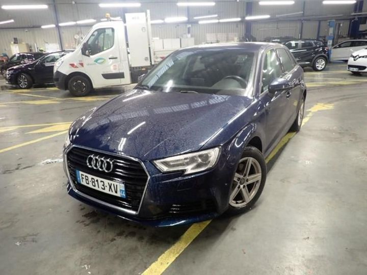 AUDI A3 SPORTBACK 2018 wauzzz8v3ka032842