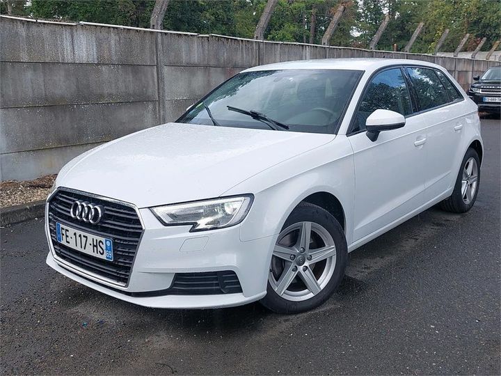 AUDI A3 SPORTBACK 2019 wauzzz8v3ka062682