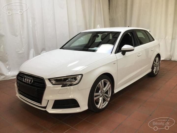 AUDI A3 SPORTBACK 2019 wauzzz8v3ka110634