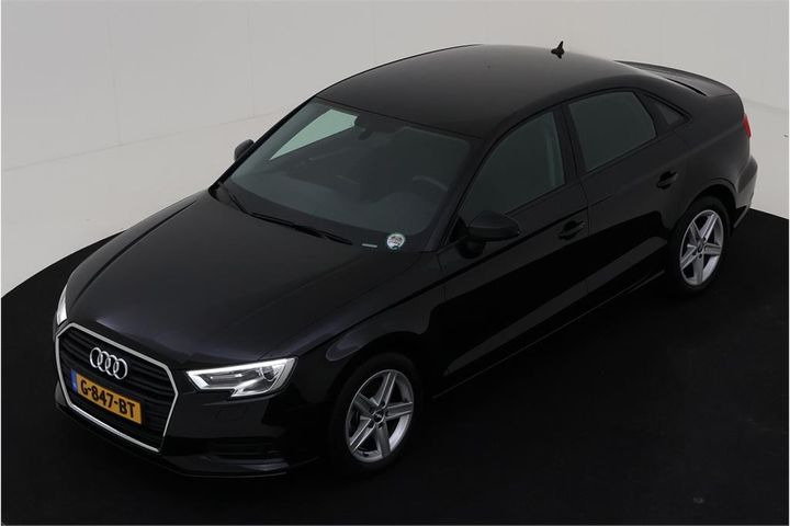 AUDI A3 2019 wauzzz8v3la005576