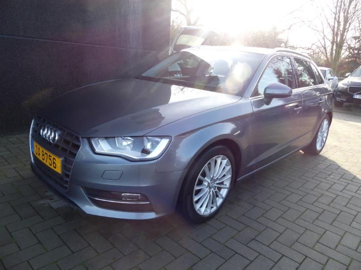 AUDI A3 SPORTBACK 2015 wauzzz8v4fa126833