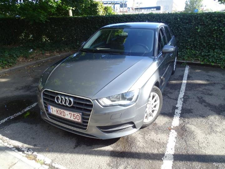 AUDI A3 SPORTBACK 2015 wauzzz8v4fa166670