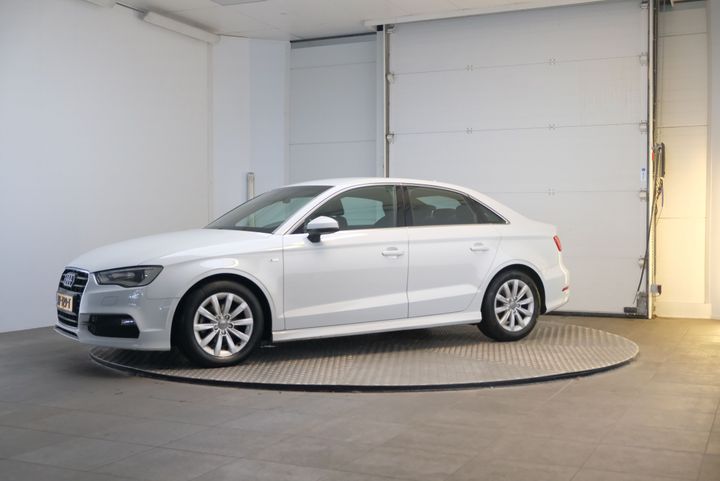 AUDI A3 LIMOUSINE 2016 wauzzz8v4g1112951