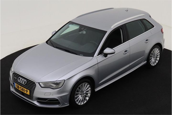 AUDI A3 SPORTBACK 2015 wauzzz8v4ga004846