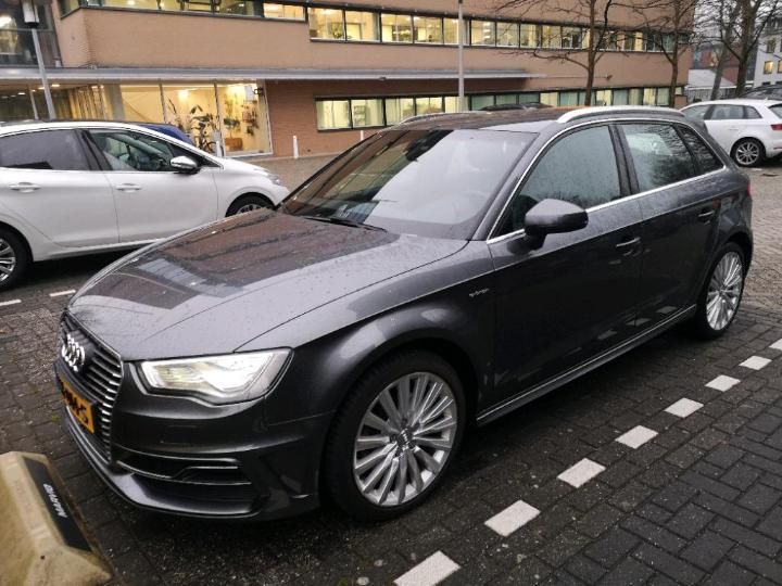 AUDI A3 SPORTBACK 2015 wauzzz8v4ga073939