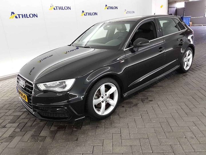 AUDI A3 SPORTBACK 2016 wauzzz8v4ga101237