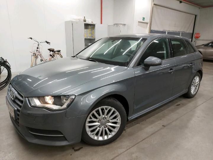 AUDI A3 SPORTBACK 2016 wauzzz8v4ga124095