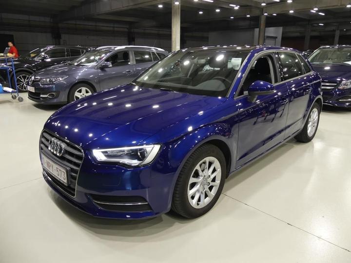 AUDI A3 SPORTBACK 2016 wauzzz8v4ga146808