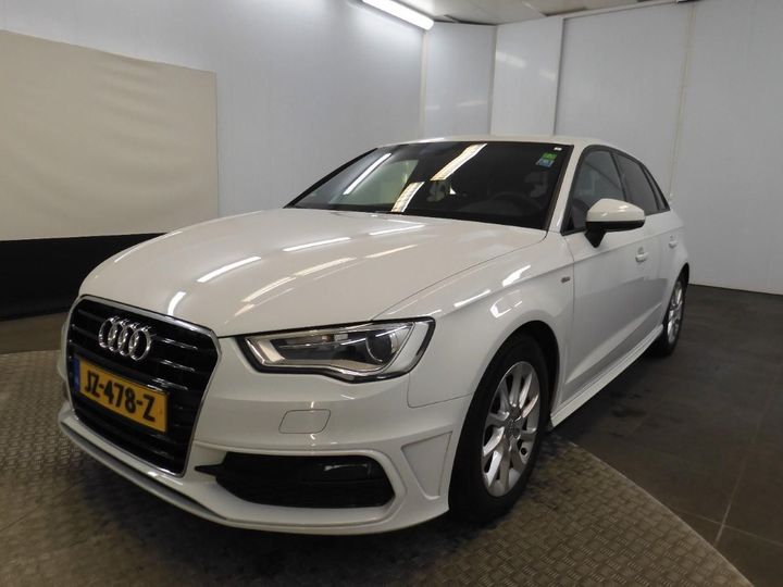 AUDI A3 SPORTBACK 2016 wauzzz8v4ga181218