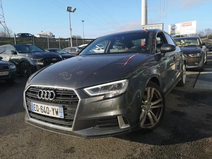 AUDI A3 BERLINE 2017 wauzzz8v4h1011930