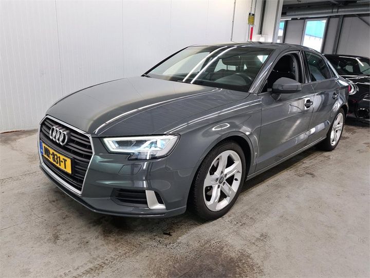 AUDI A3 2017 wauzzz8v4h1062439