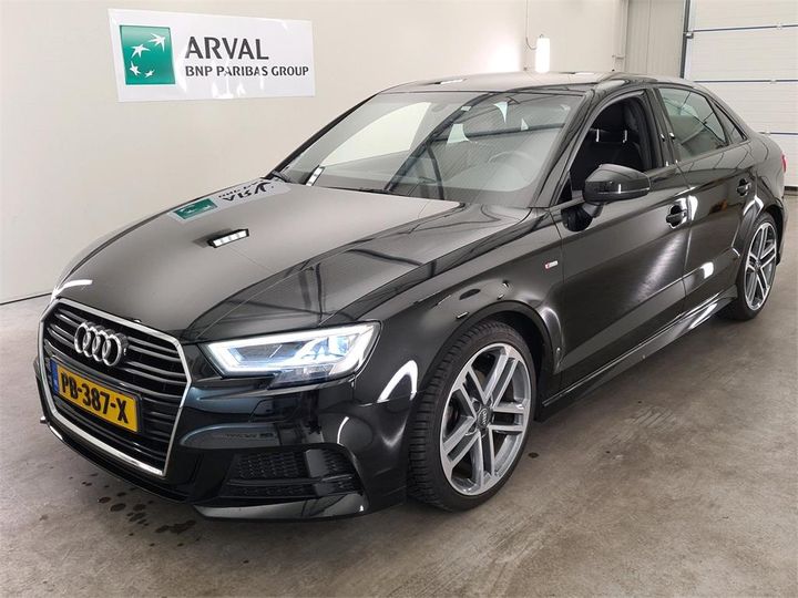 AUDI A3 2017 wauzzz8v4h1075594