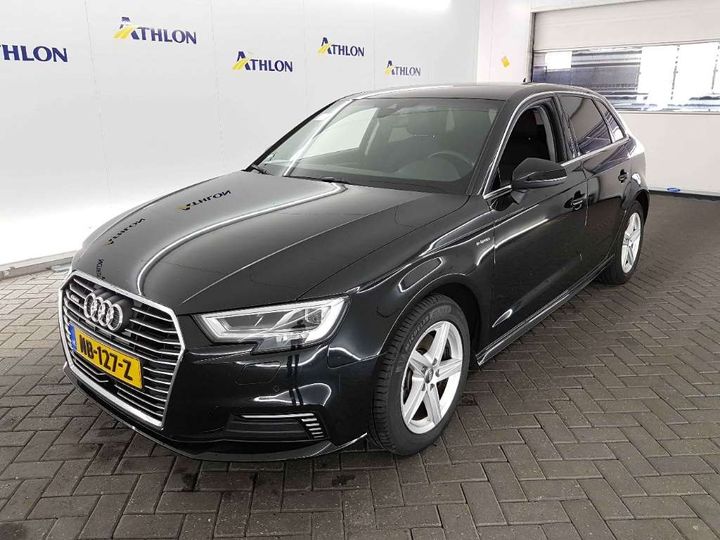 AUDI A3 SPORTBACK 2016 wauzzz8v4ha028419