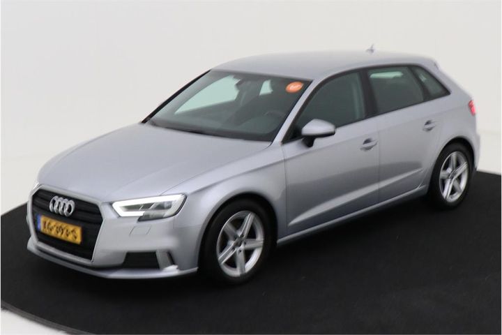 AUDI A3 SPORTBACK 2016 wauzzz8v4ha031868