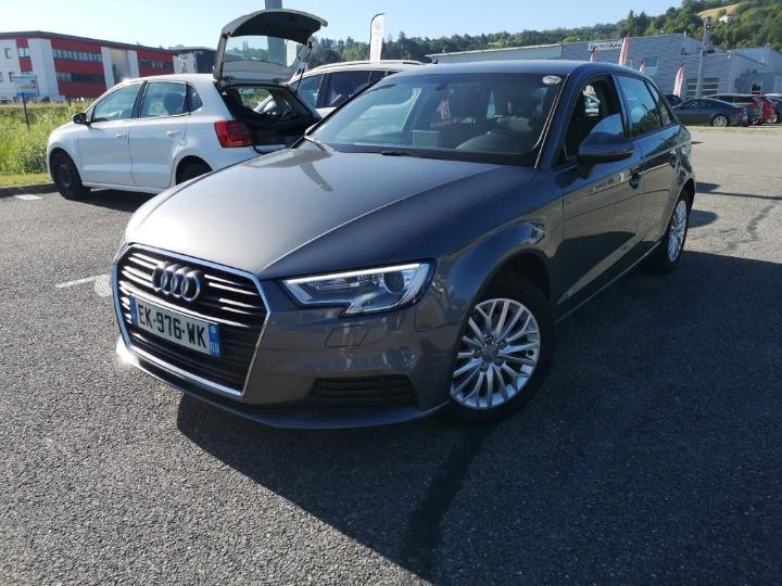 AUDI A3 2017 wauzzz8v4ha102681