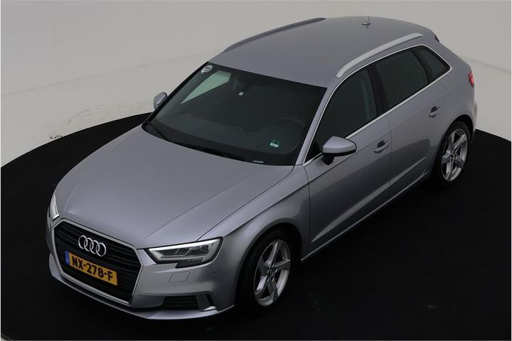 AUDI A3 SPORTBACK 2018 wauzzz8v4ha121389