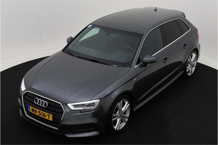 AUDI A3 SPORTBACK 2017 wauzzz8v4ha132876