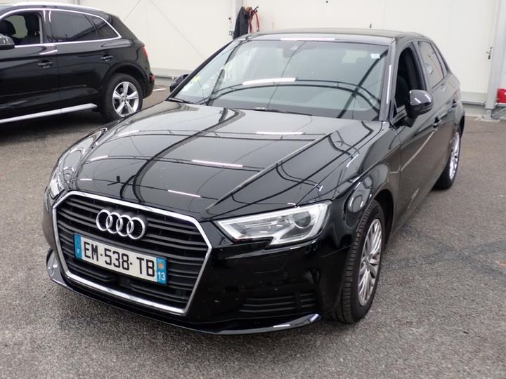 AUDI A3 SPORTBACK 2017 wauzzz8v4ha143201