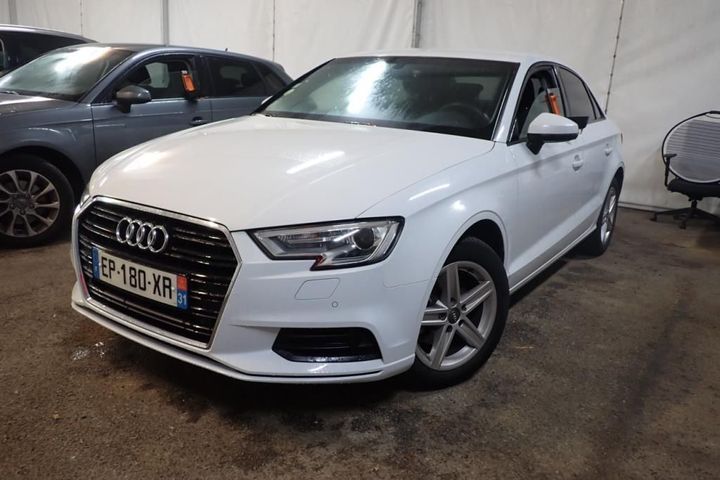 AUDI A3 BERLINE 2017 wauzzz8v4j1008189