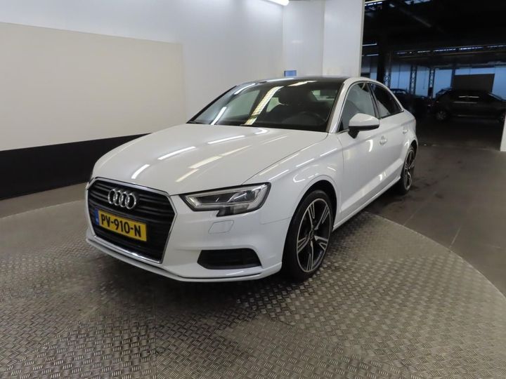 AUDI A3 LIMOUSINE 2017 wauzzz8v4j1019466